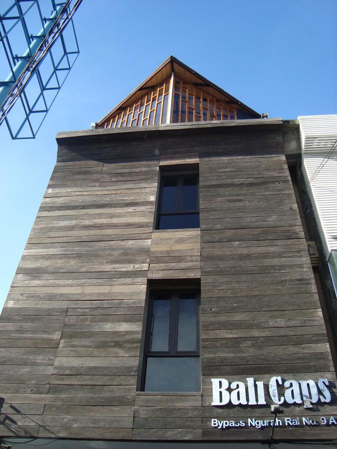 Bali Caps Hostel Kuta Lombok Exterior foto