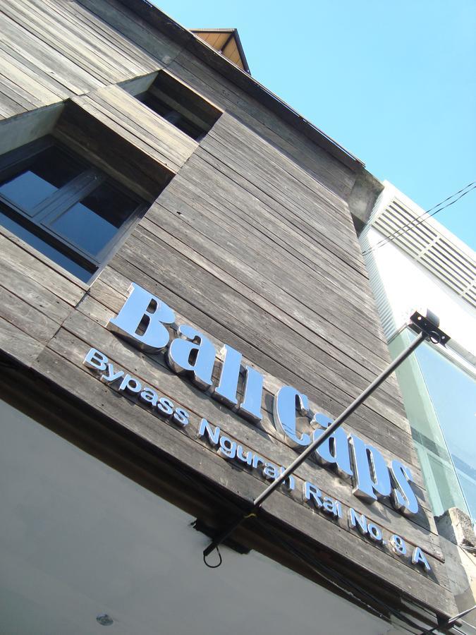 Bali Caps Hostel Kuta Lombok Exterior foto