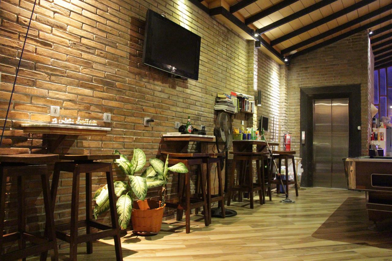 Bali Caps Hostel Kuta Lombok Exterior foto